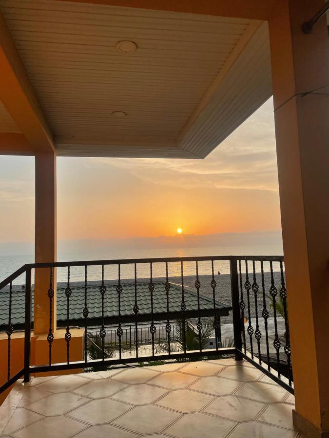 Kvariati Palma Hotel المظهر الخارجي الصورة
