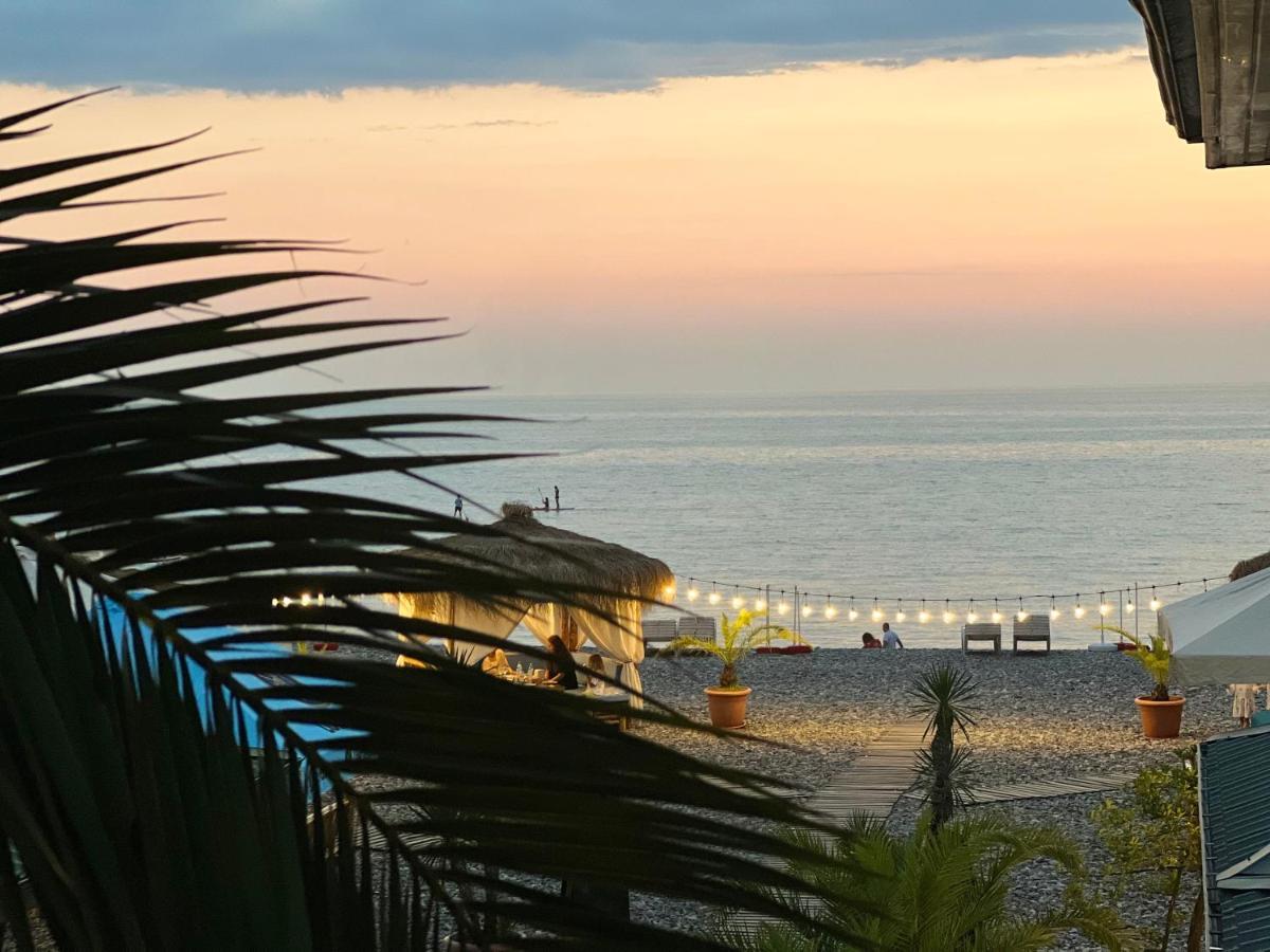 Kvariati Palma Hotel المظهر الخارجي الصورة
